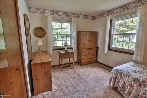 460 E Macada Rd, Bethlehem, PA 18017 photo 22