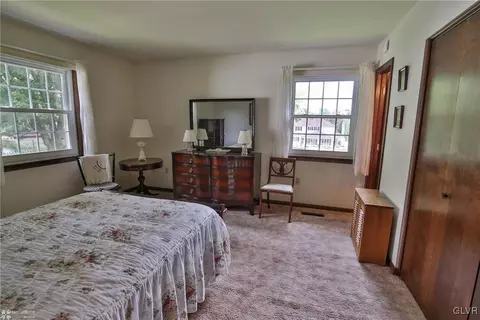 460 E Macada Rd, Bethlehem, PA 18017 photo 24