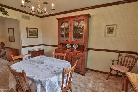 460 E Macada Rd, Bethlehem, PA 18017 photo 13