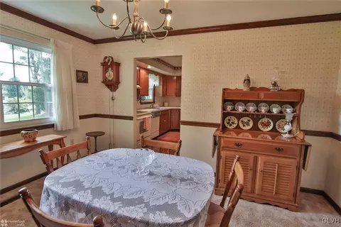 460 E Macada Rd, Bethlehem, PA 18017 photo 12