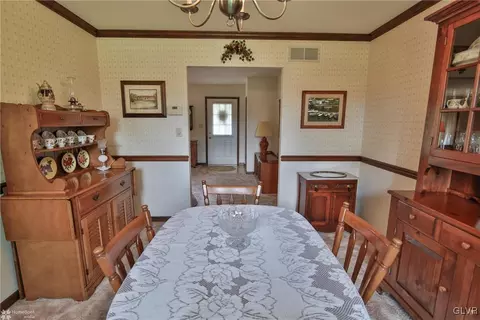 460 E Macada Rd, Bethlehem, PA 18017 photo 14