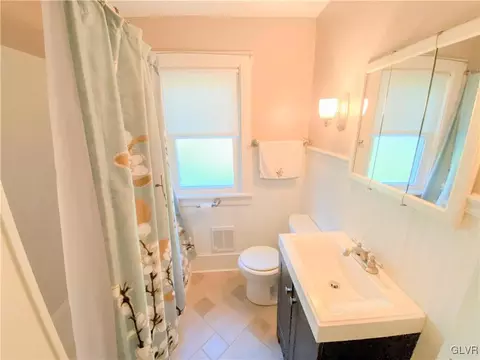 1042 Interchange Rd, Gilbert, PA 18331 photo 14