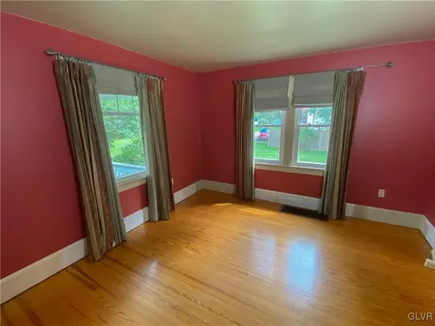 1042 Interchange Rd, Gilbert, PA 18331 photo 8