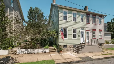 325 E Wall St, Bethlehem, PA 18018 photo 33