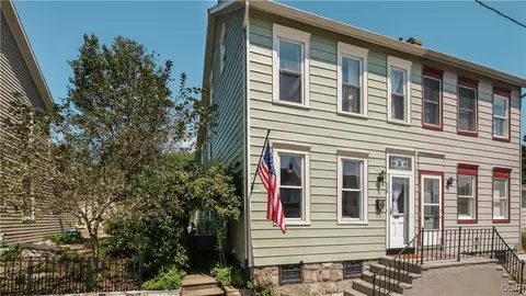 325 E Wall St, Bethlehem, PA 18018 photo 1