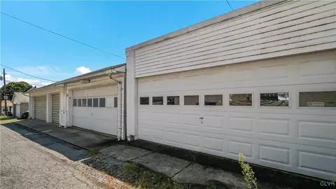325 E Wall St, Bethlehem, PA 18018 photo 32