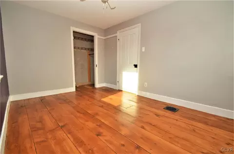 519 Bauer Rd, Bath, PA 18014 photo 12