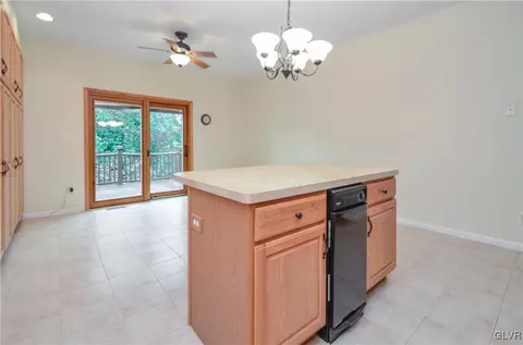 248 E Union Blvd, Bethlehem, PA 18018 photo 8