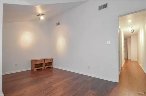 248 E Union Blvd, Bethlehem, PA 18018 photo 17