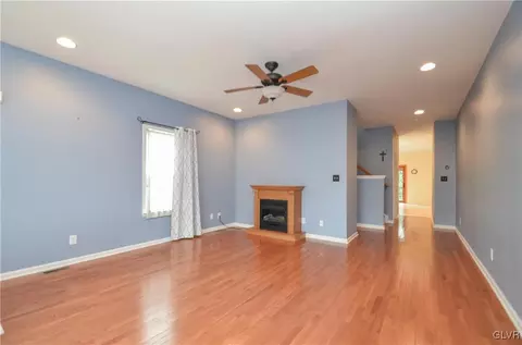 248 E Union Blvd, Bethlehem, PA 18018 photo 3