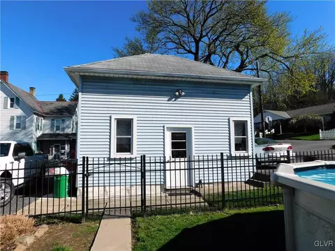 109 E Northampton St, Bath, PA 18014 photo 36