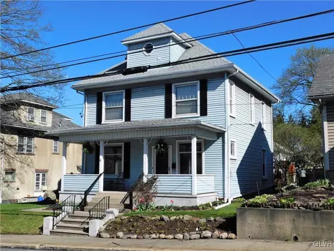 109 E Northampton St, Bath, PA 18014 photo 2
