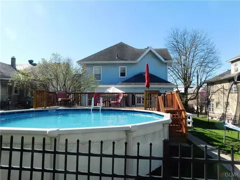 109 E Northampton St, Bath, PA 18014 photo 38