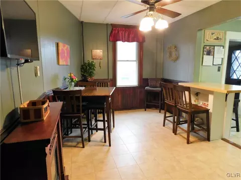 109 E Northampton St, Bath, PA 18014 photo 5