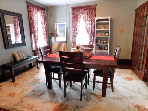 109 E Northampton St, Bath, PA 18014 photo 10