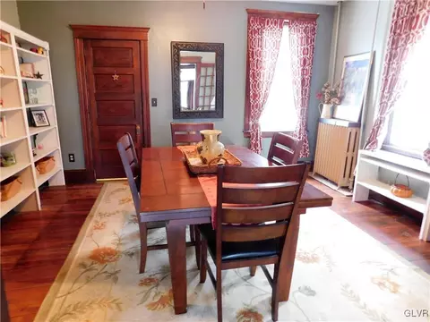109 E Northampton St, Bath, PA 18014 photo 9