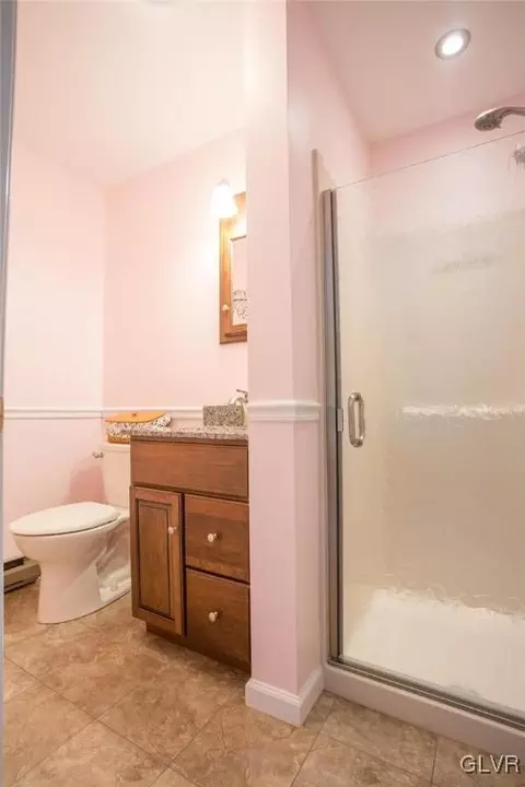 2 E 7th St, Wind Gap, PA 18091 photo 15