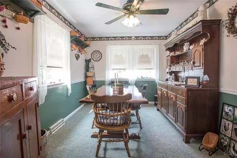 2 E 7th St, Wind Gap, PA 18091 photo 7