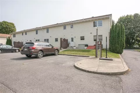 2 E 7th St, Wind Gap, PA 18091 photo 25