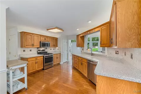 848 Copella Rd, Bath, PA 18014 photo 22