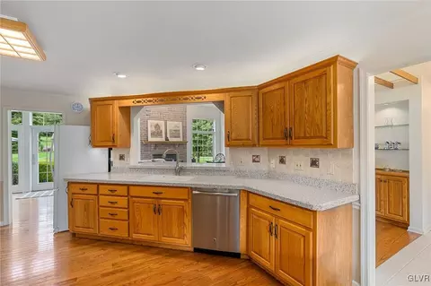 848 Copella Rd, Bath, PA 18014 photo 24