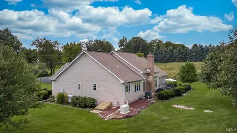 848 Copella Rd, Bath, PA 18014 photo 42