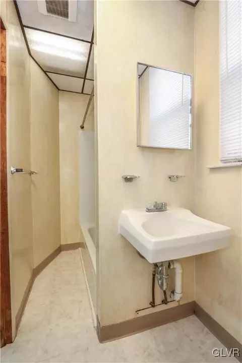 144 E Goepp St, Bethlehem, PA 18018 photo 14