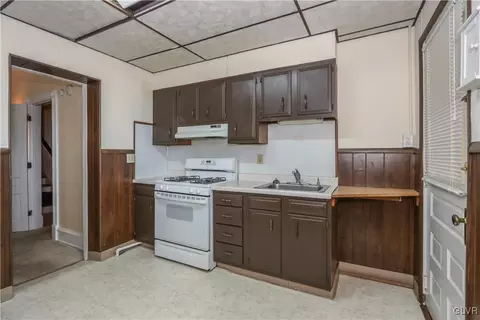 144 E Goepp St, Bethlehem, PA 18018 photo 12