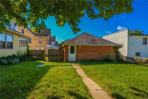 144 E Goepp St, Bethlehem, PA 18018 photo 35