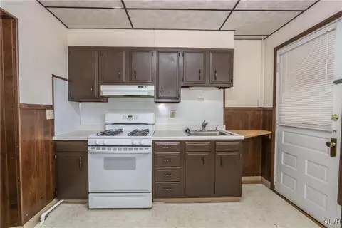 144 E Goepp St, Bethlehem, PA 18018 photo 11