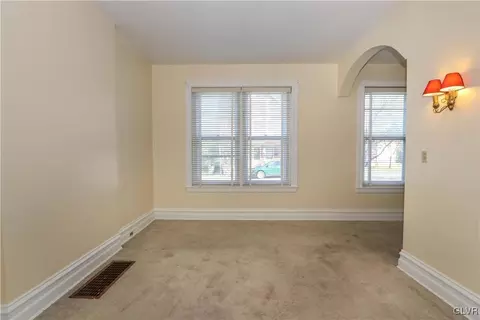 144 E Goepp St, Bethlehem, PA 18018 photo 7
