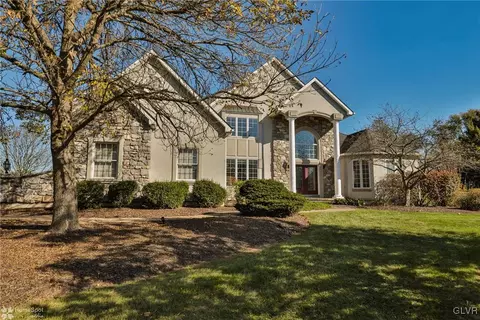 1663 Cambridge Ct, Bethlehem, PA 18015 photo 1