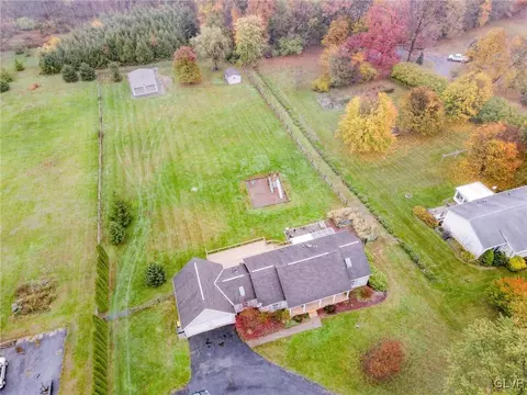 542 Bauer Rd, Bath, PA 18014 photo 29