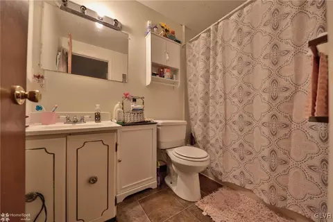 715 E 7th St, Bethlehem, PA 18015 photo 8