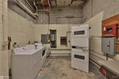 715 E 7th St, Bethlehem, PA 18015 photo 23