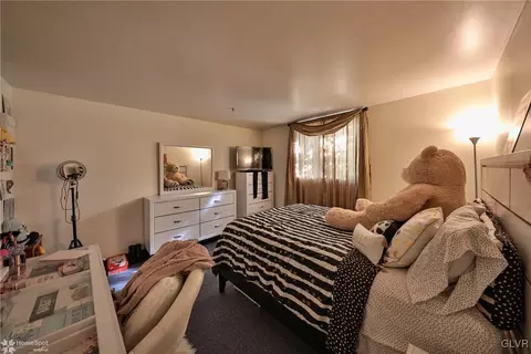 715 E 7th St, Bethlehem, PA 18015 photo 7