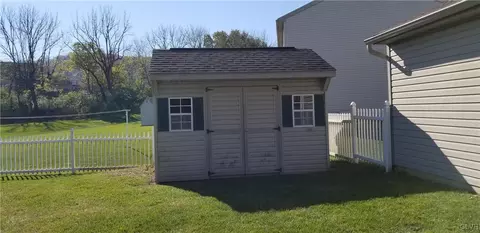 419 Augusta Dr E, Sinking Spring, PA 19608 photo 27