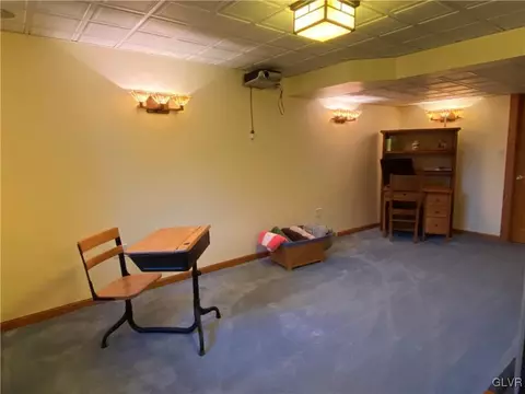 3340 Eileen Ct, Bethlehem, PA 18020 photo 24