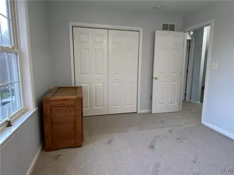 3340 Eileen Ct, Bethlehem, PA 18020 photo 16