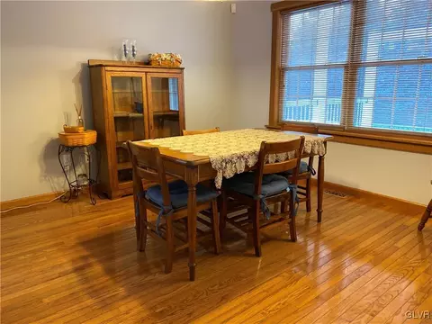 3340 Eileen Ct, Bethlehem, PA 18020 photo 10
