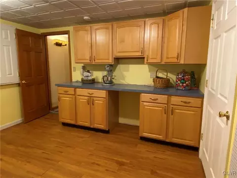 3340 Eileen Ct, Bethlehem, PA 18020 photo 20