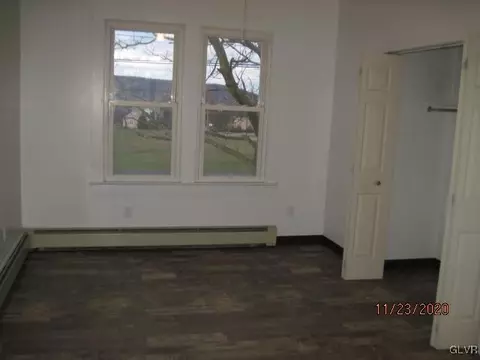 6475 Sullivan Trl, Wind Gap, PA 18091 photo 10