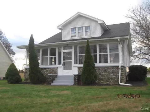 6475 Sullivan Trl, Wind Gap, PA 18091 photo 2