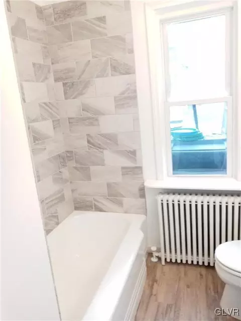 223 E Main St, Bath, PA 18014 photo 14