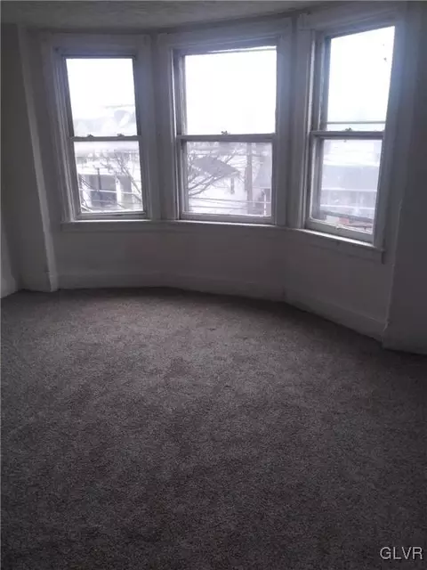 1264 4th St, Bethlehem, PA 18015 photo 8