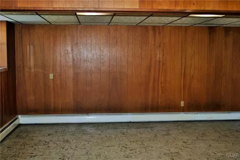 250 E Northampton St, Bath, PA 18014 photo 28