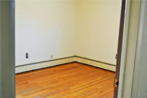 250 E Northampton St, Bath, PA 18014 photo 23