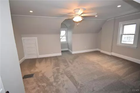 501 E North St, Bethlehem, PA 18018 photo 21