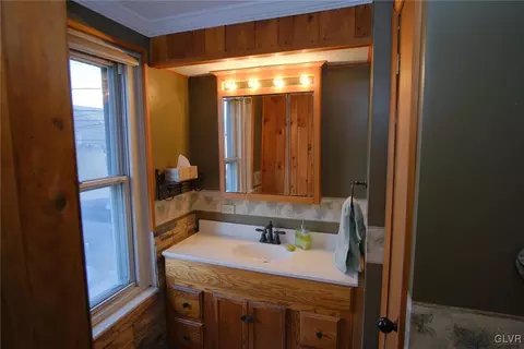 231 E Raspberry St, Bethlehem, PA 18018 photo 18