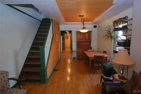 231 E Raspberry St, Bethlehem, PA 18018 photo 3